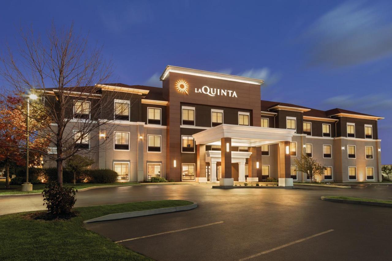 La Quinta By Wyndham Lackawanna Exterior photo